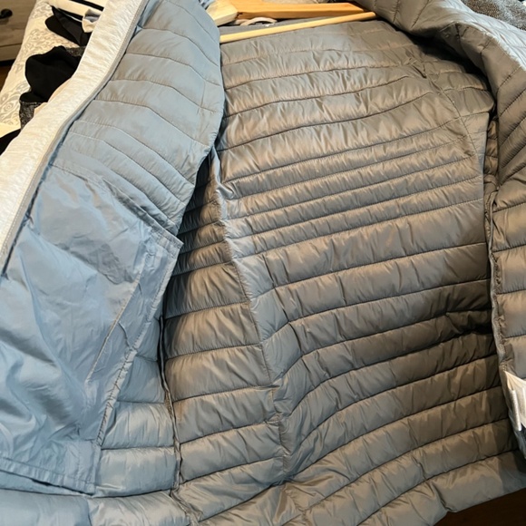 Jacket - Picture 13 of 16